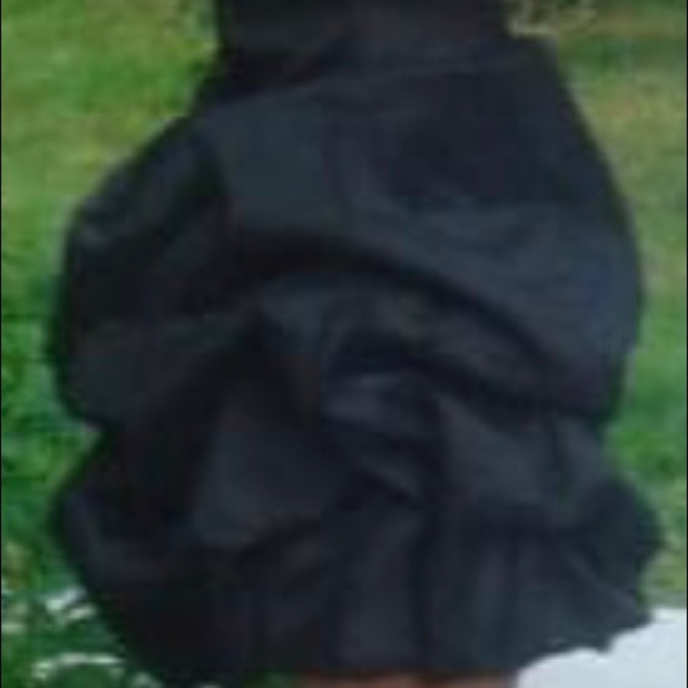 Dress - Picture 6 of 7